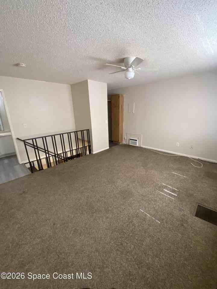 4412 Overlook Dr Ne #1 - Photo 5 of 10