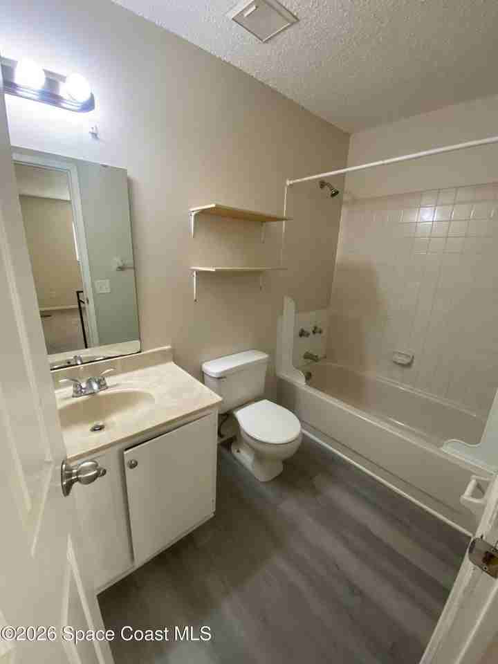 4412 Overlook Dr Ne #1 - Photo 7 of 10