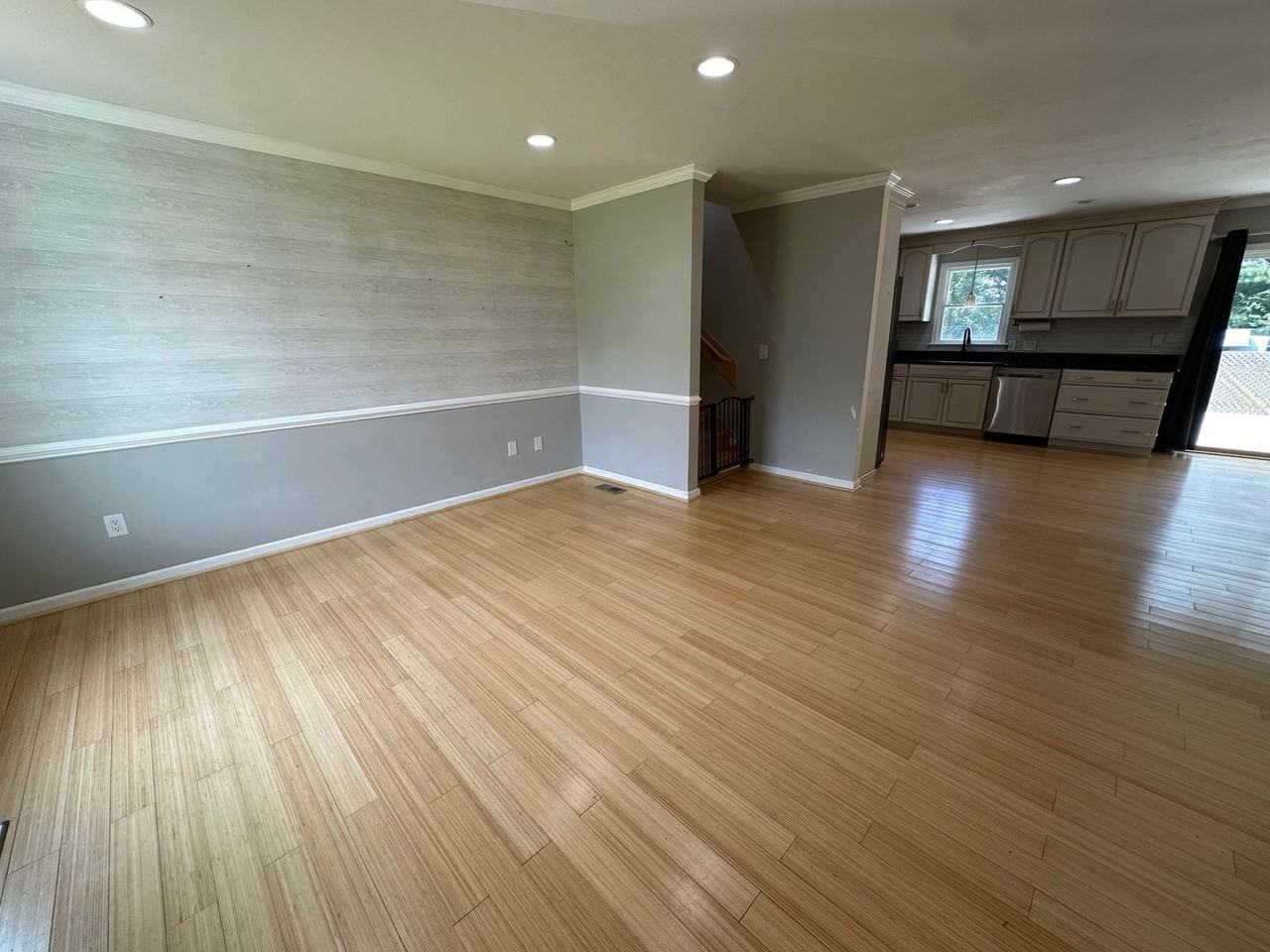 108 Jason Dr - Photo 4 of 15