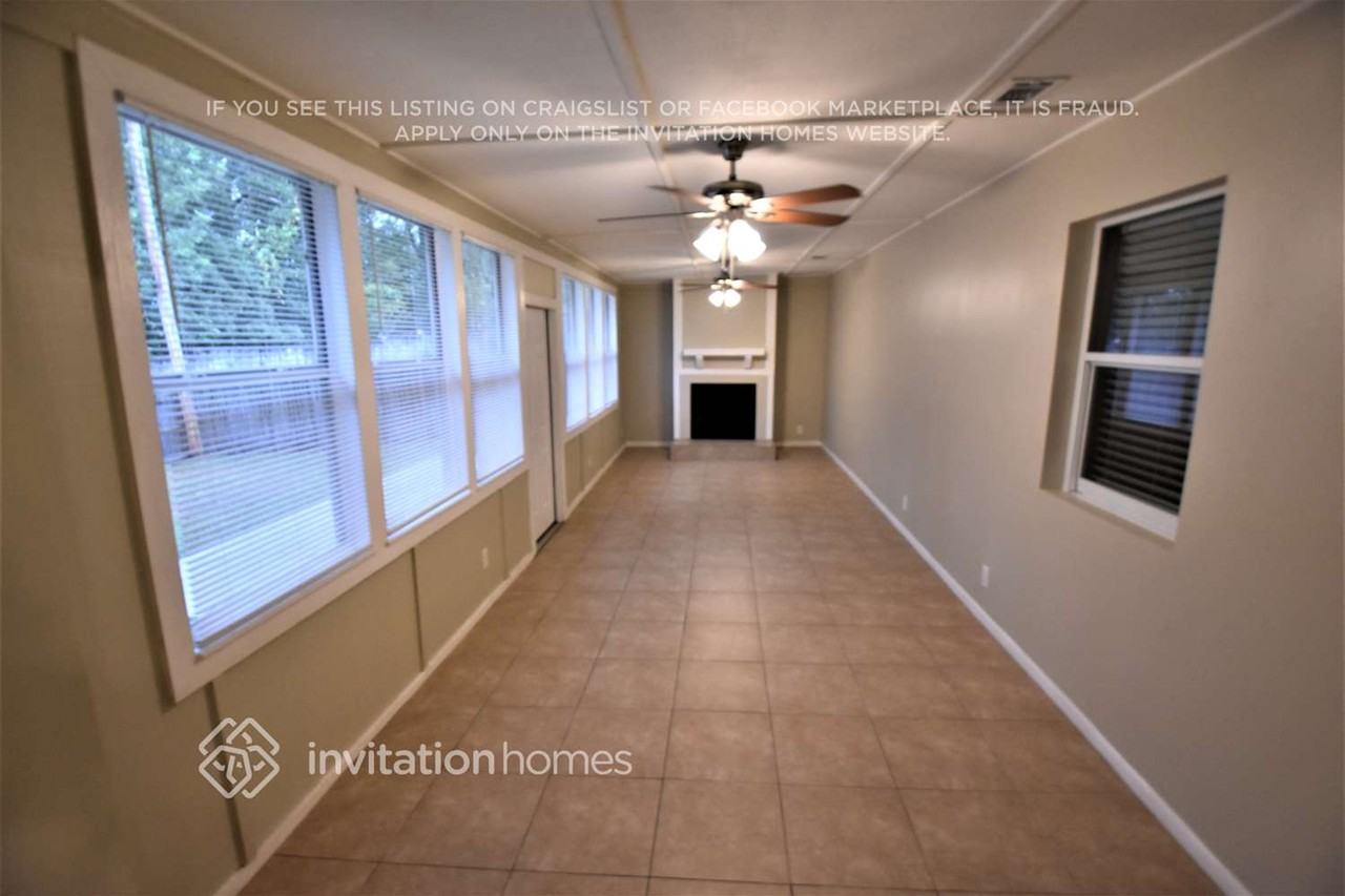 2843 N Bermuda Ave - Photo 5 of 14