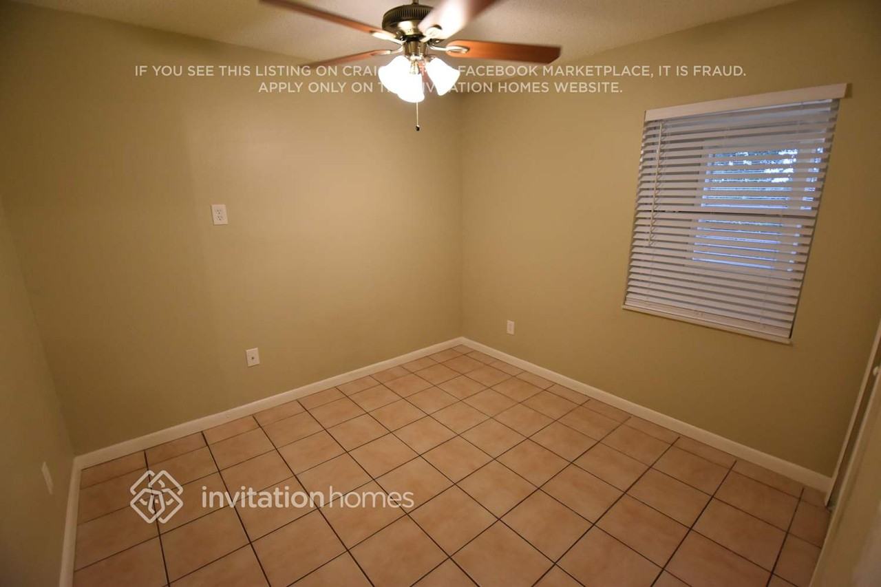 2843 N Bermuda Ave - Photo 6 of 14