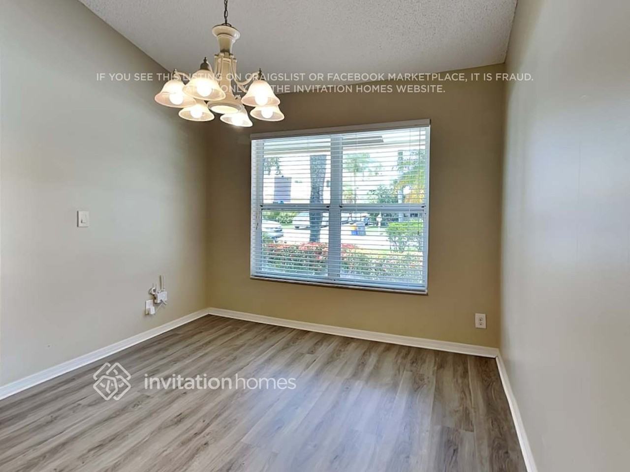 11409 Coral Bay Dr - Photo 7 of 19