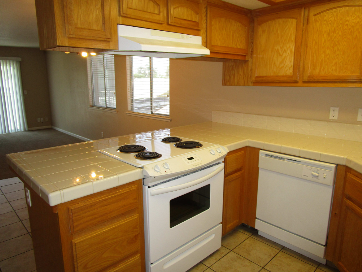 1061 N White St #C - Photo 5 of 12