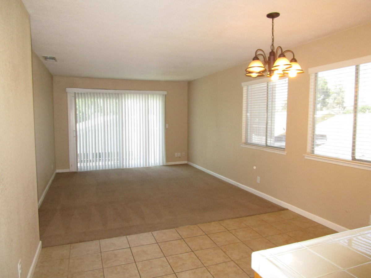 1061 N White St #C - Photo 6 of 12