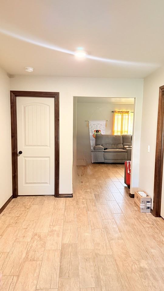 28 Ne Summerwood Dr #1 - Photo 2 of 8