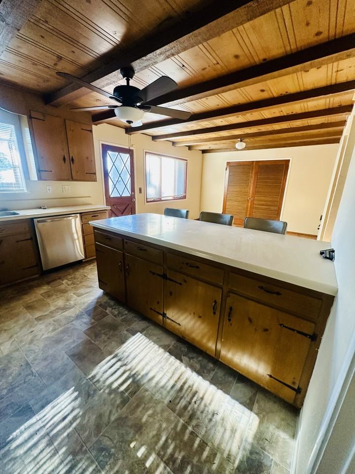 3178 Hillview Ct #1 - Photo 7 of 29