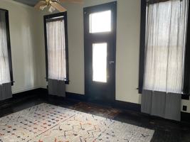 featured image of 215 1/2 Jefferson St #2