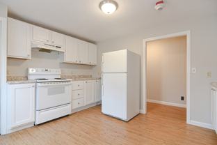270 Washington St #282 - Photo 1 of 1