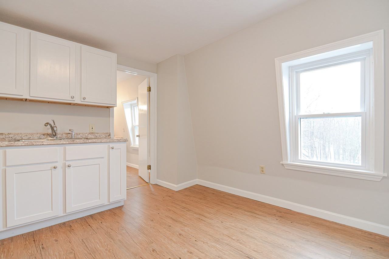 270 Washington St #282 - Photo 4 of 18