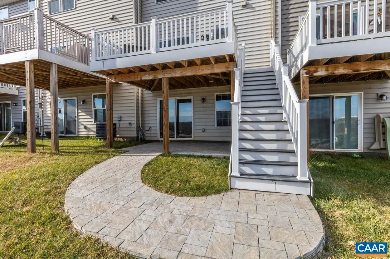 2033 Elm Tree Ct #1 - Photo 3 of 24