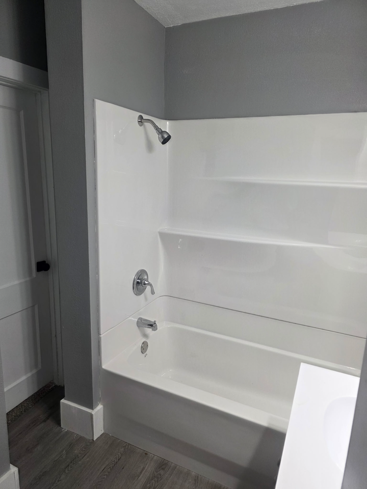 707 W Cleveland Ave - Photo 6 of 7