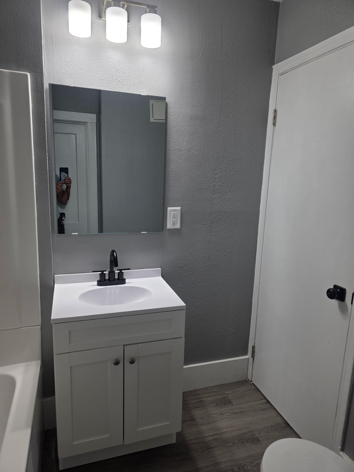 707 W Cleveland Ave - Photo 7 of 7