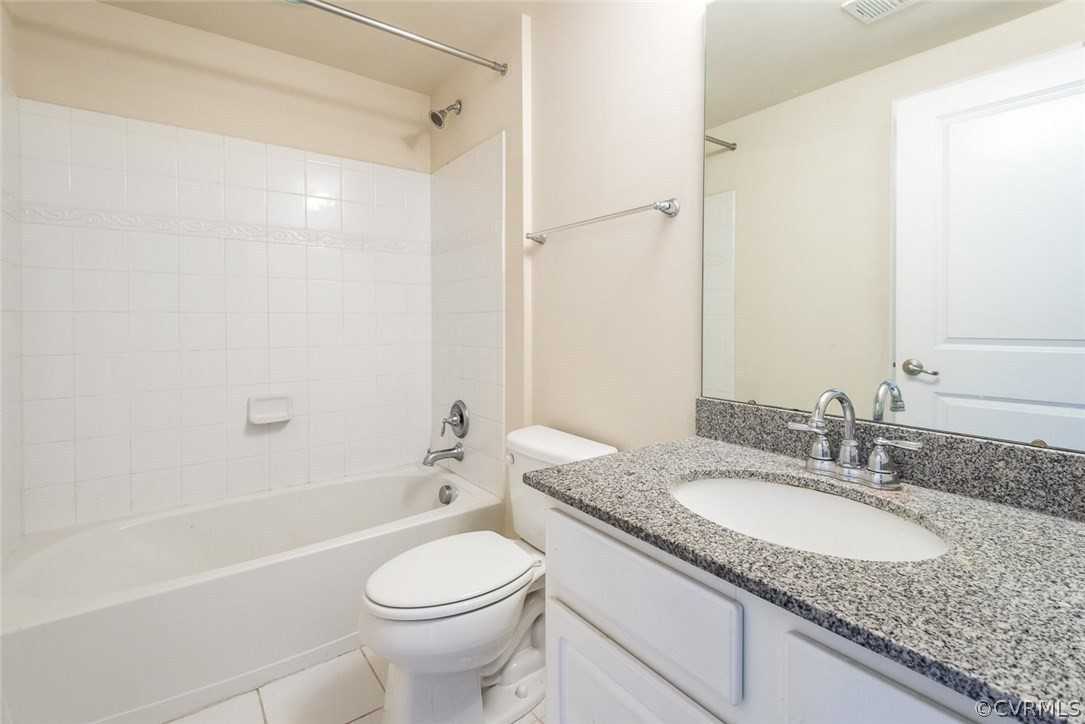 3901 Pumpkin Seed Ln #1 - Photo 4 of 24