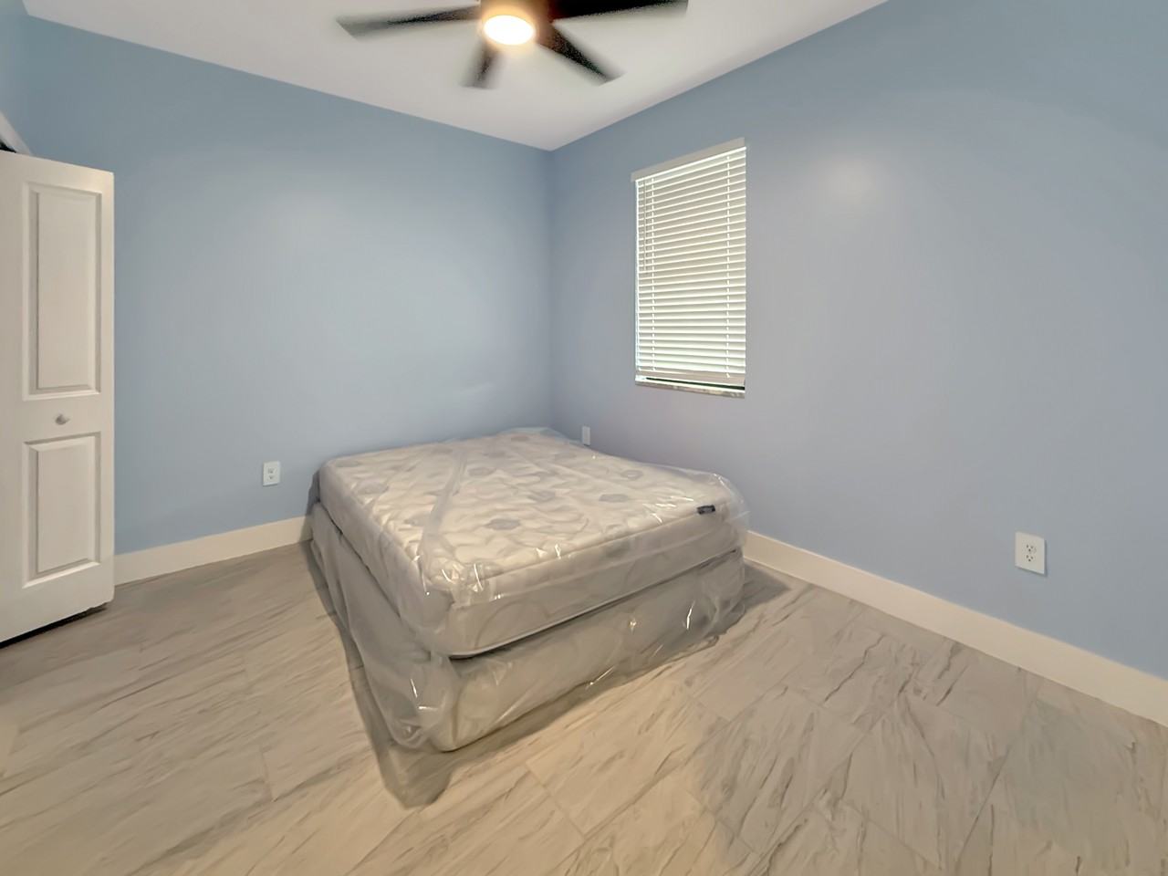 2742 Orange St #1 - Photo 6 of 25