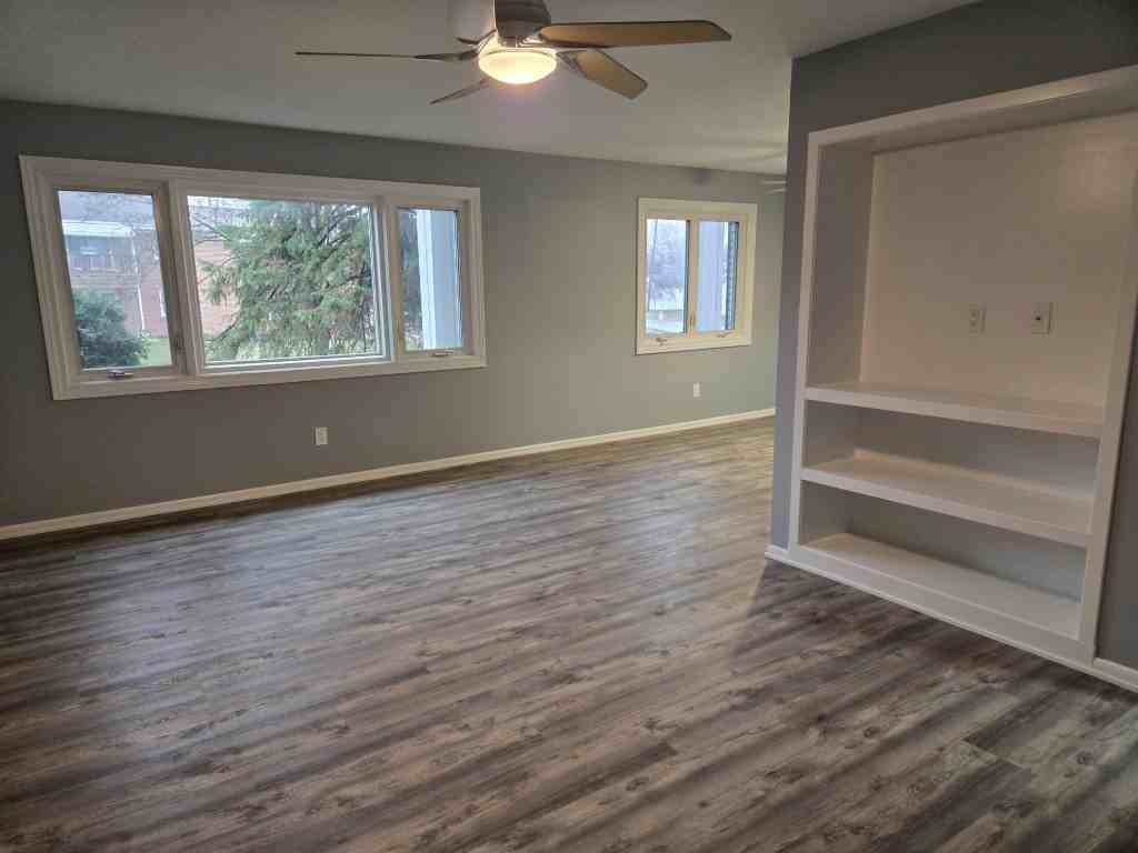 3105 Linwood Ave #1 - Photo 7 of 23