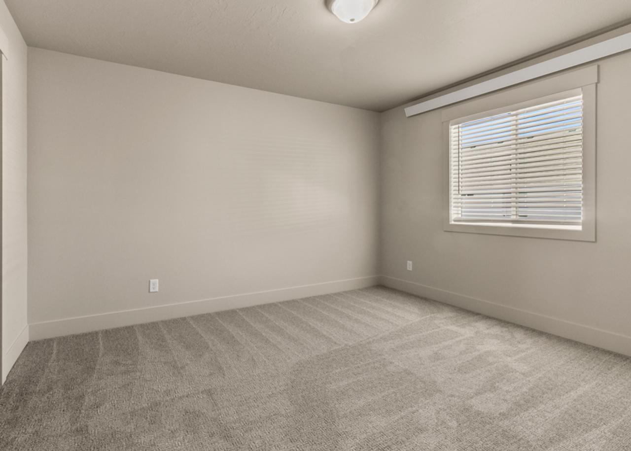 3573 Colt Cir - Photo 6 of 6