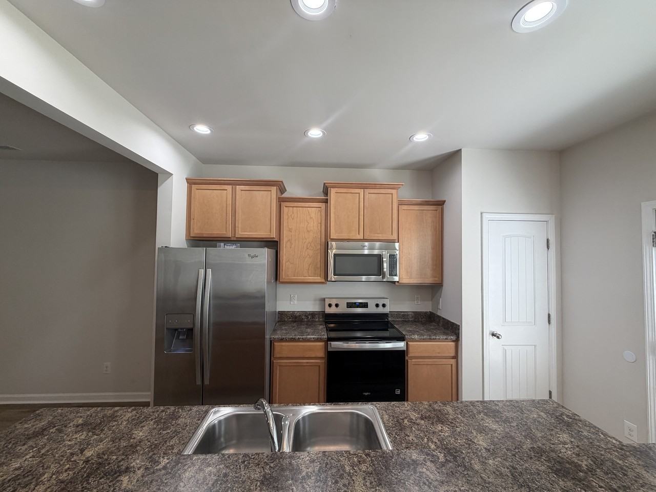 1037 Grand Ridge Dr #1 - Photo 5 of 24
