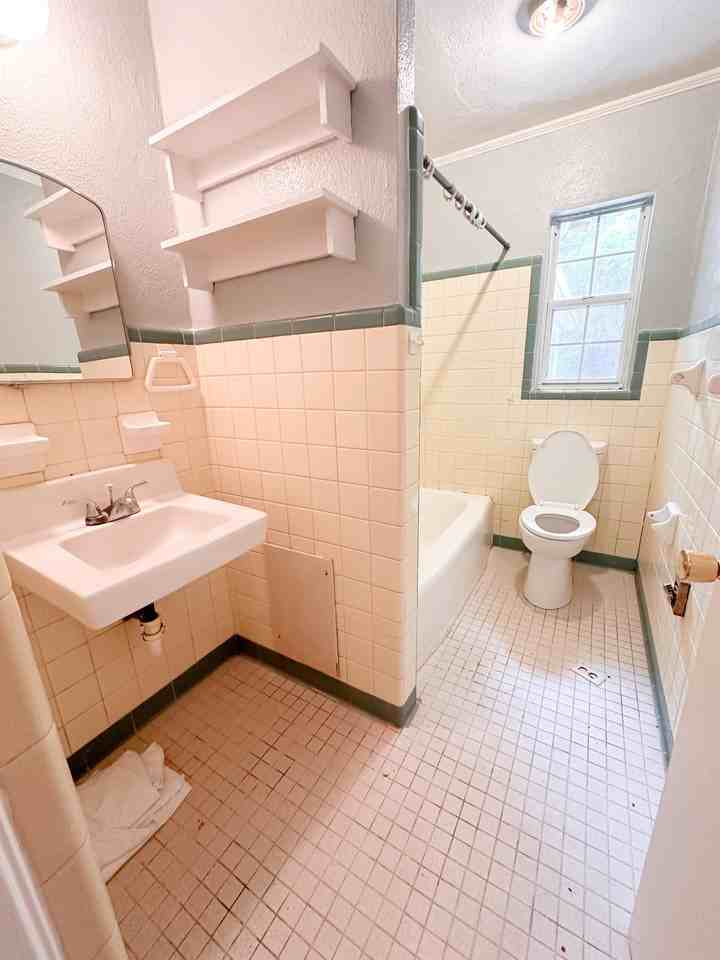 804 Baltimore Ave #1 - Photo 2 of 5