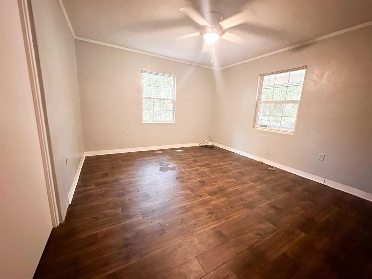 804 Baltimore Ave #1 - Photo 3 of 5