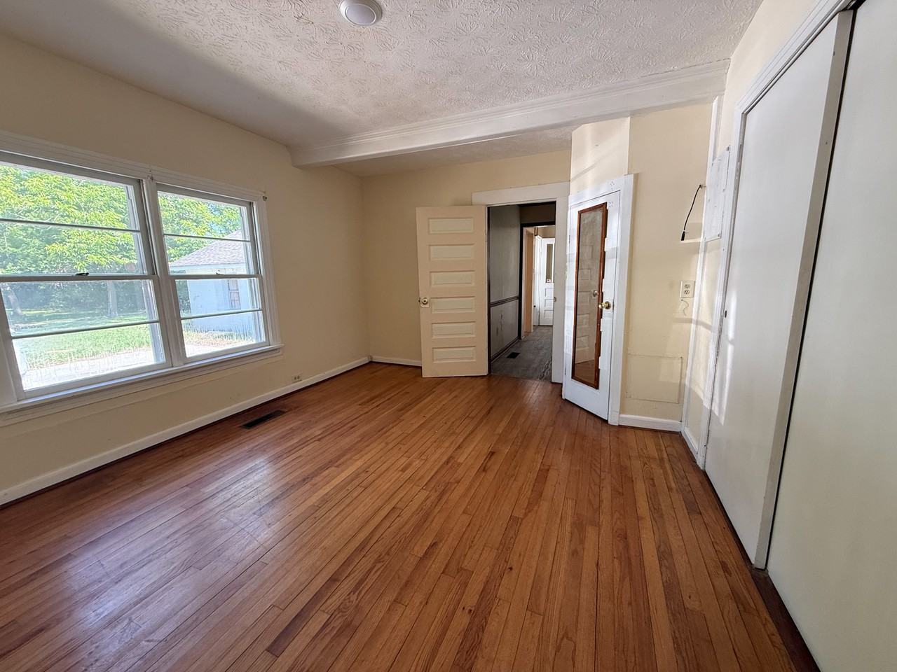 168 Hebard St #1 - Photo 7 of 8