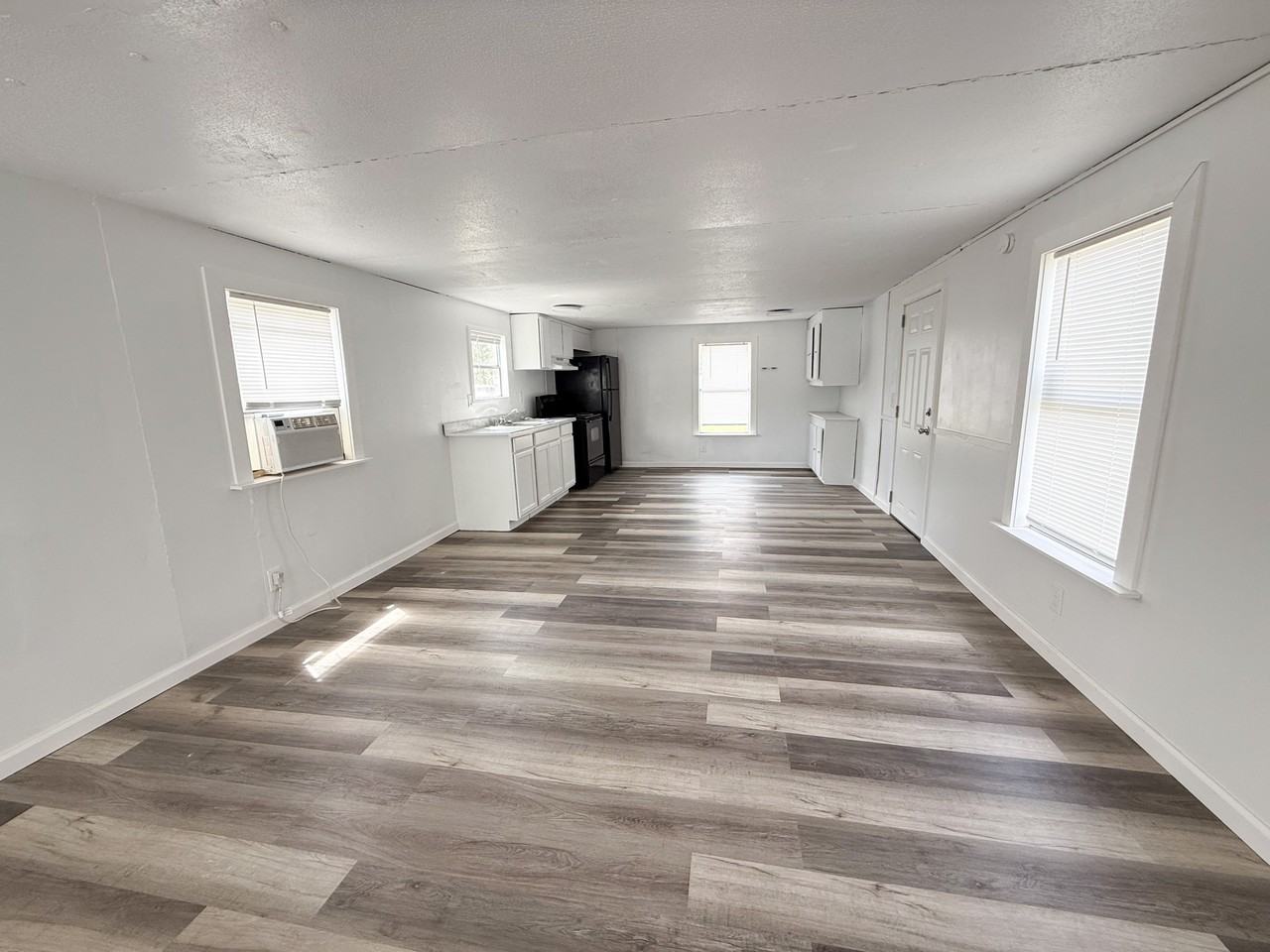 1594 Dixon Rd #1 - Photo 2 of 6