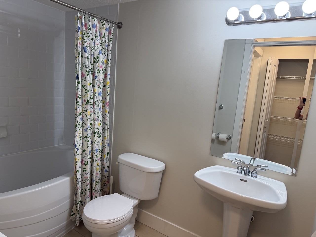 2338 Western Parkway #101 - Photo 5 of 8