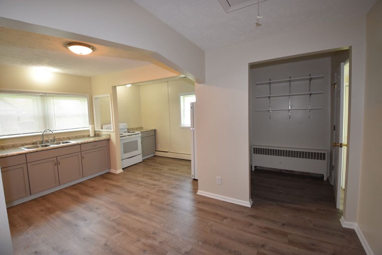 1784 W 300 S - Photo 3 of 8