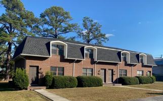 featured image of 902 Darling Ave #1