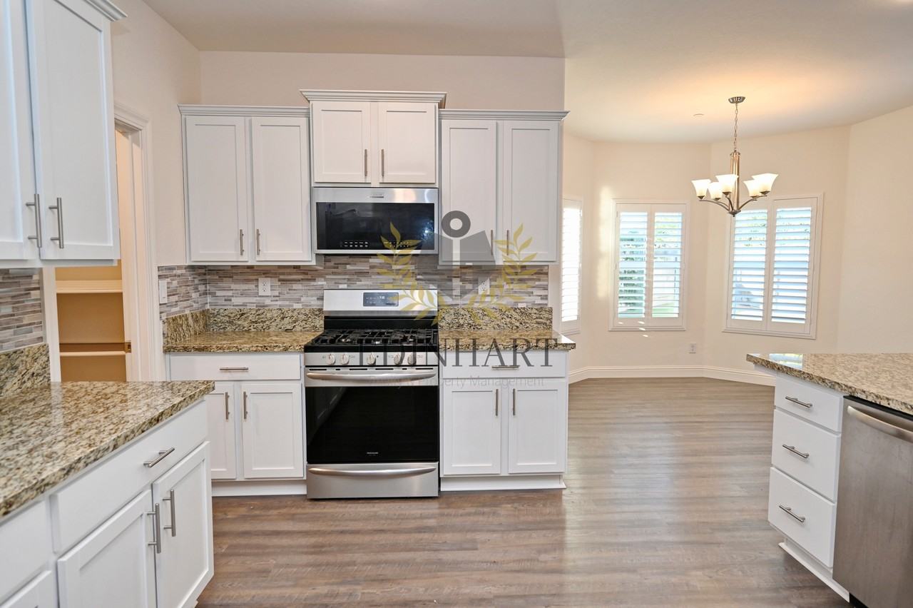 4410 W Langden Dr #1 - Photo 6 of 37