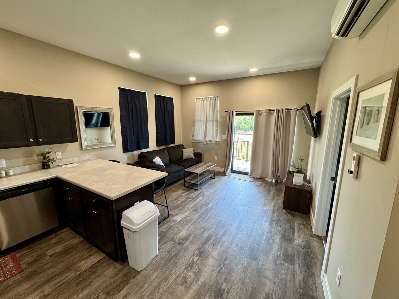8671 Lexington AvenueSuite 23 #23 - Photo 2 of 7