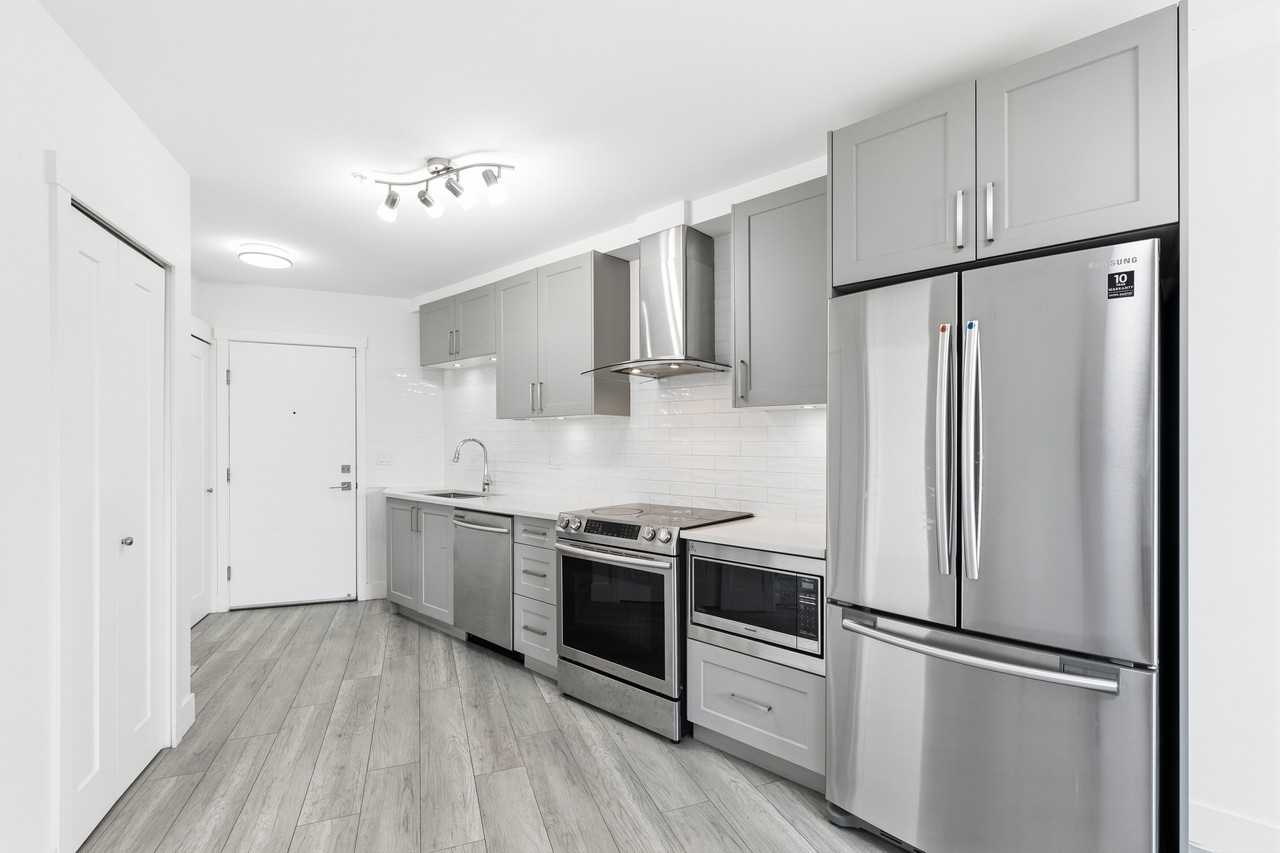 9689 140 Street - Photo 5