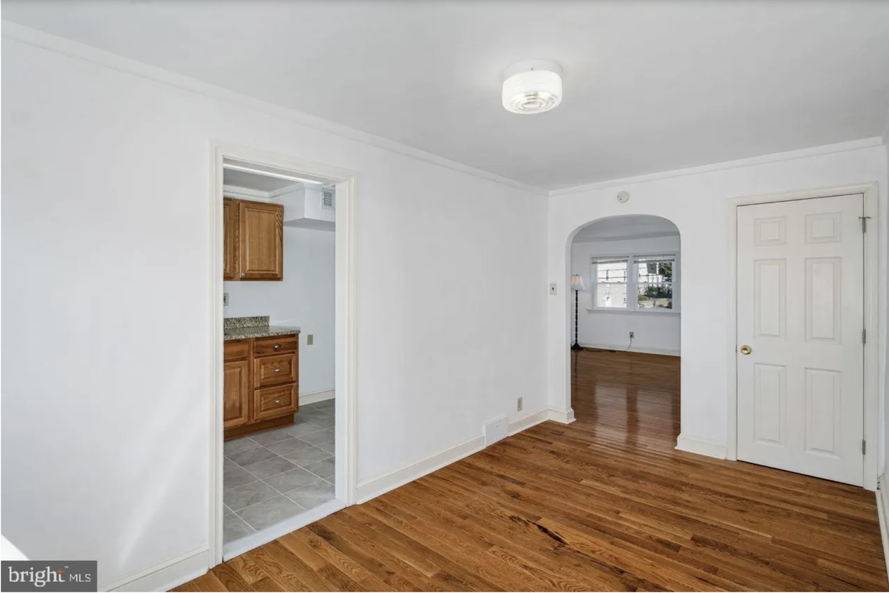 630 Cedar Ave - Photo 2 of 6