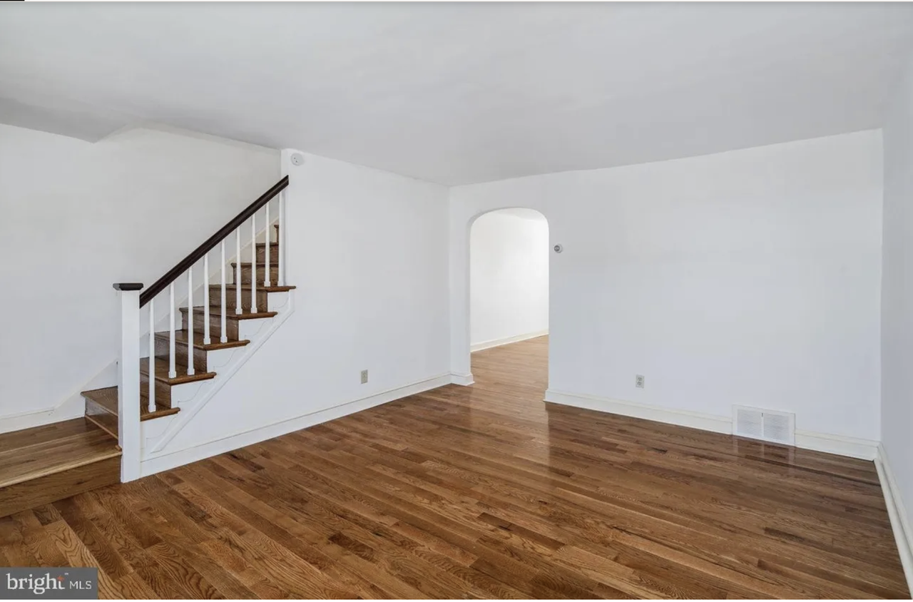 630 Cedar Ave - Photo 3 of 6