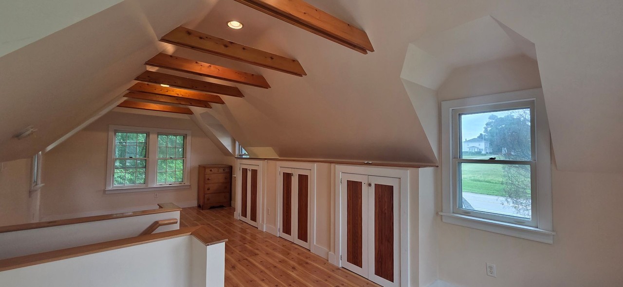 13497 Center Rd - Photo 3 of 23