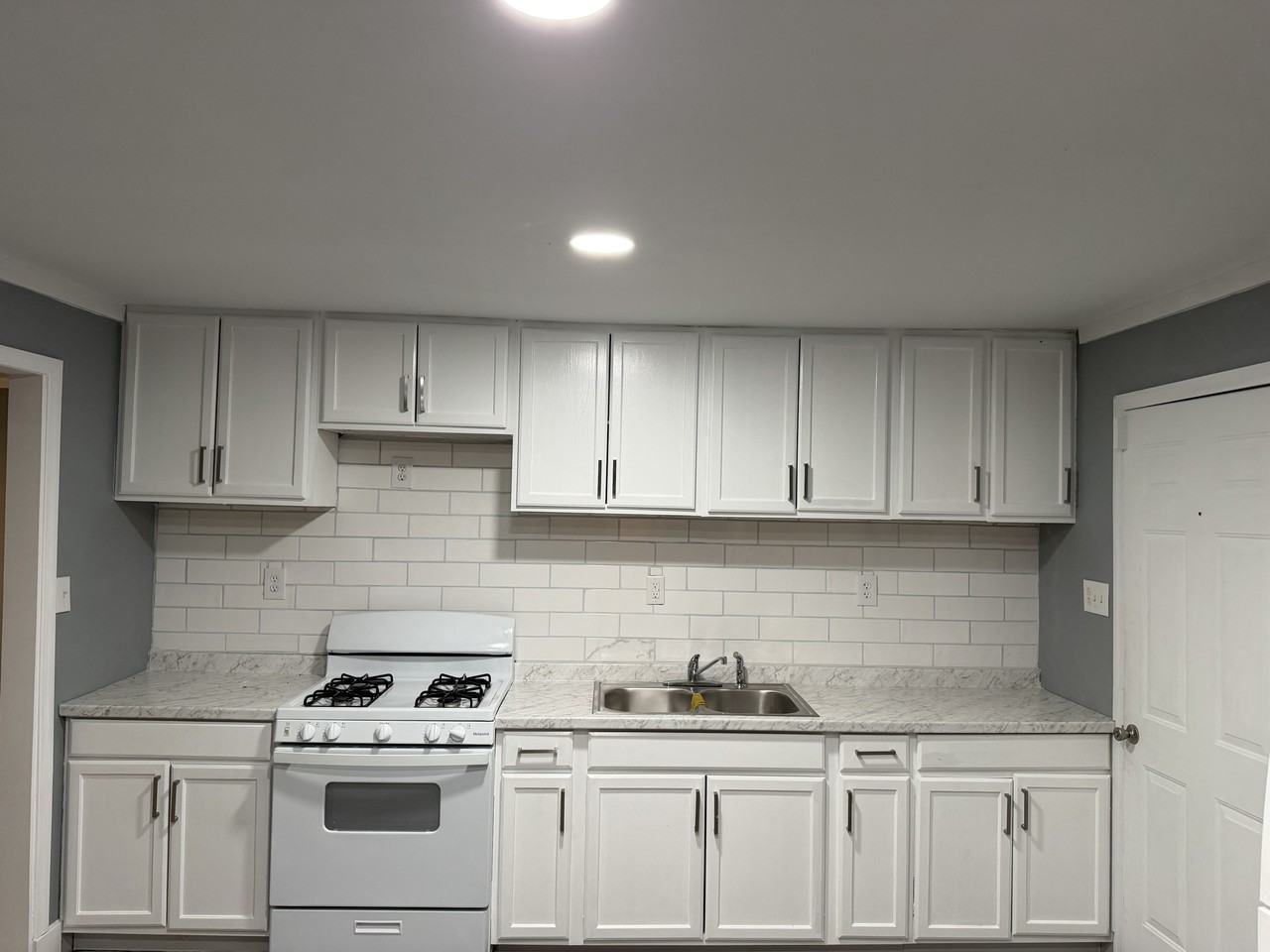 614 Padenreich Ave - Photo 3 of 10