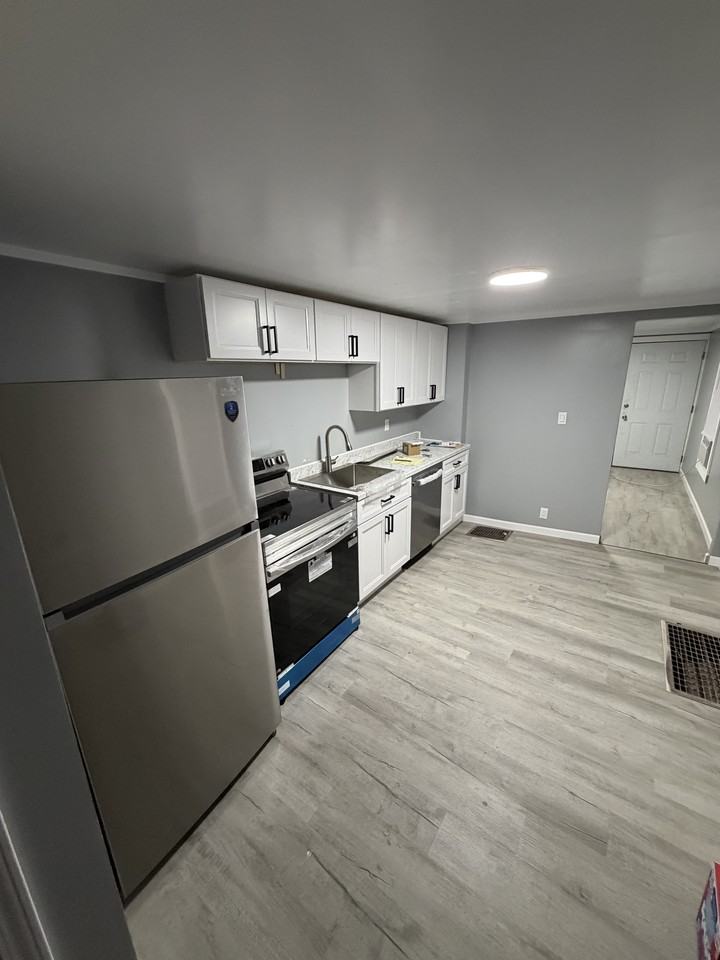 334 Franklin St #2 - Photo 5 of 8