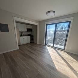 2121 Greene St #B16 - Photo 6 of 6