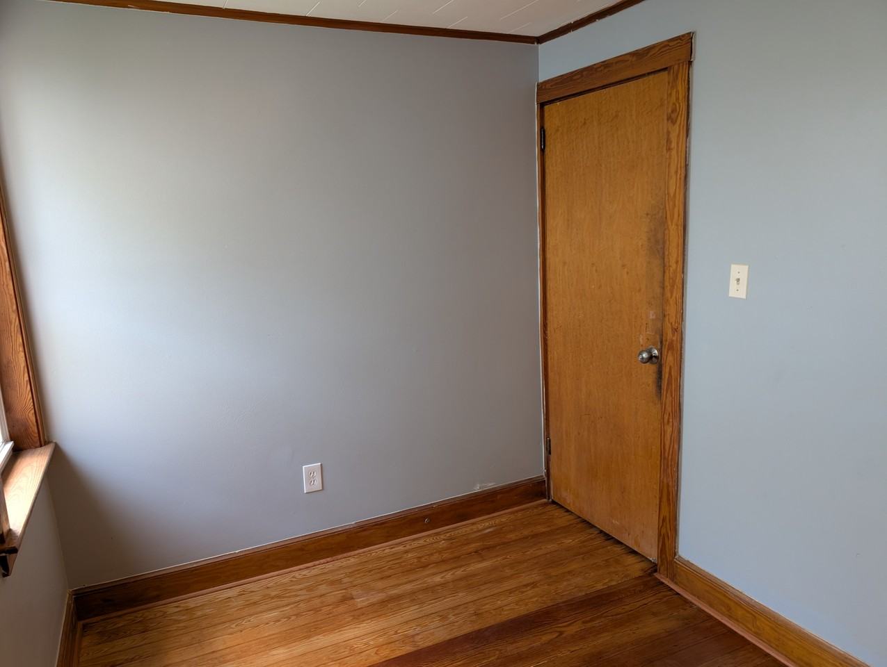 250 Litchfield St #1 - Photo 3 of 13