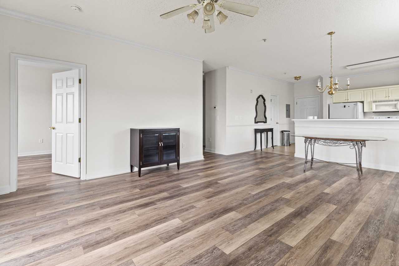804 Crumpet Ct - Photo 7 of 23