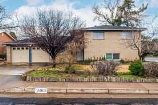 12008 Kashmir St Ne - Photo 1 of 1