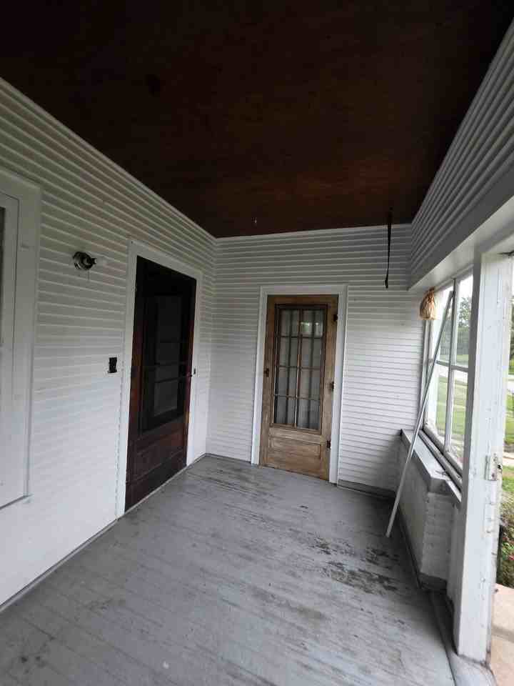 751 Mulberry St - Photo 7 of 8
