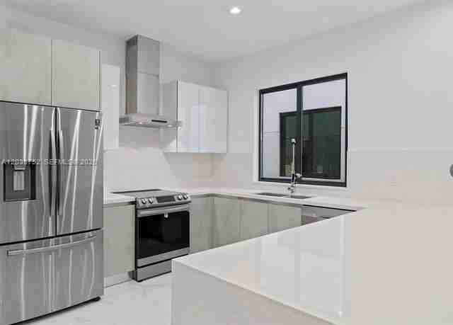 3374 Perry Frow Dr - Photo 3 of 22