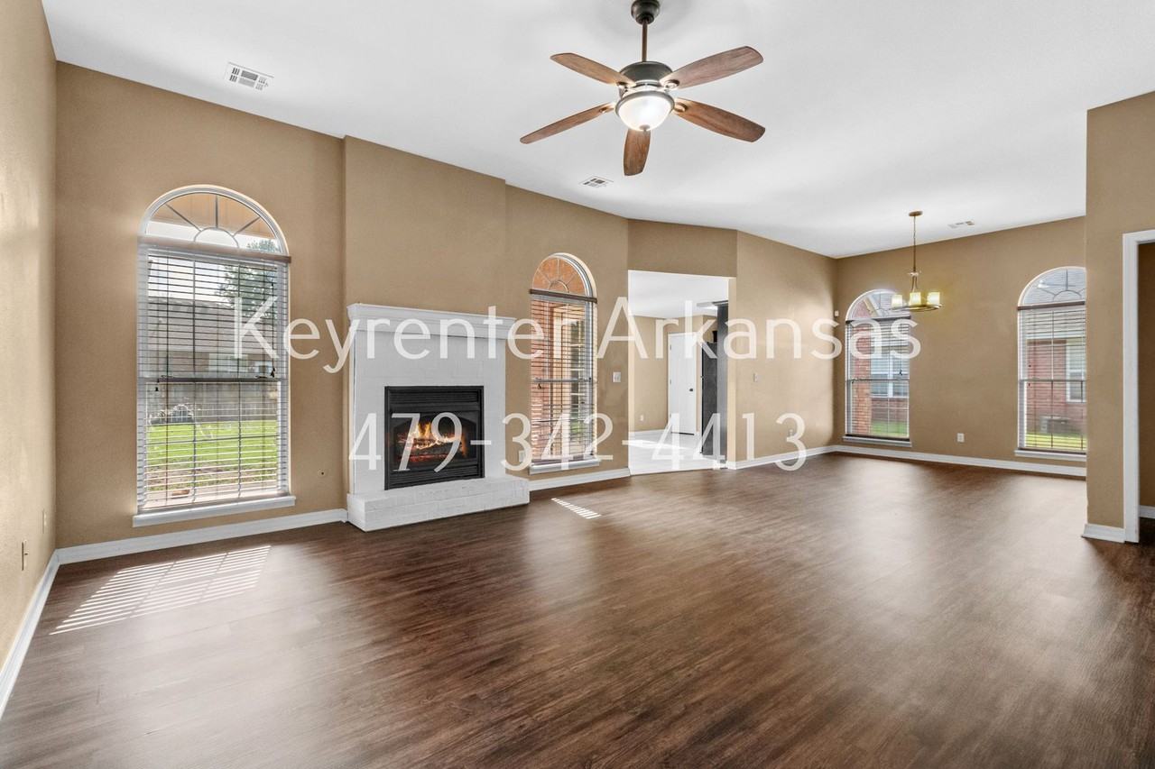 794 N Blazing Star Dr - Photo 6 of 30