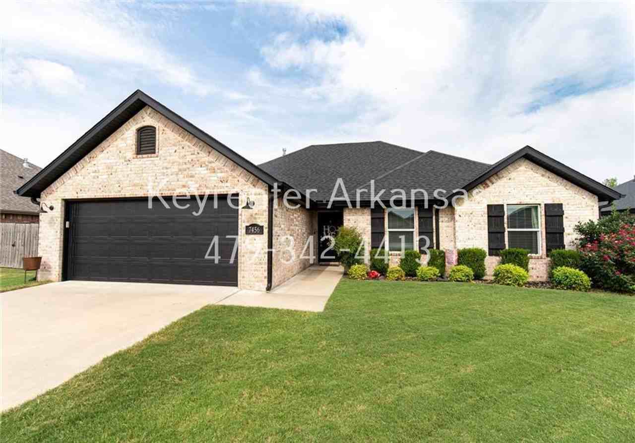 7456 Drury Ave - Photo 3 of 32