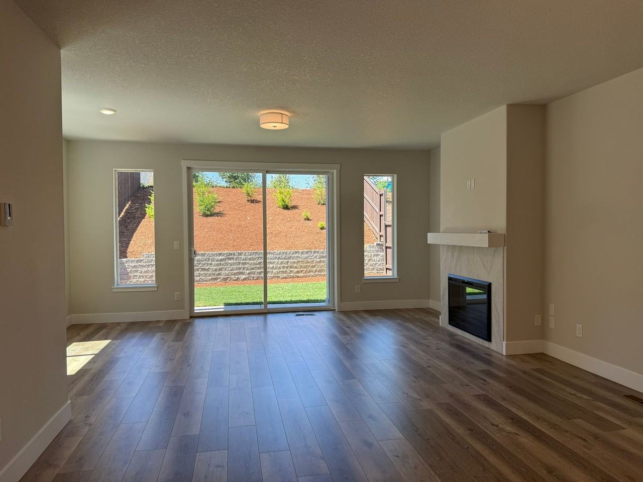 9712 Ne 29th Ave - Photo 3 of 14