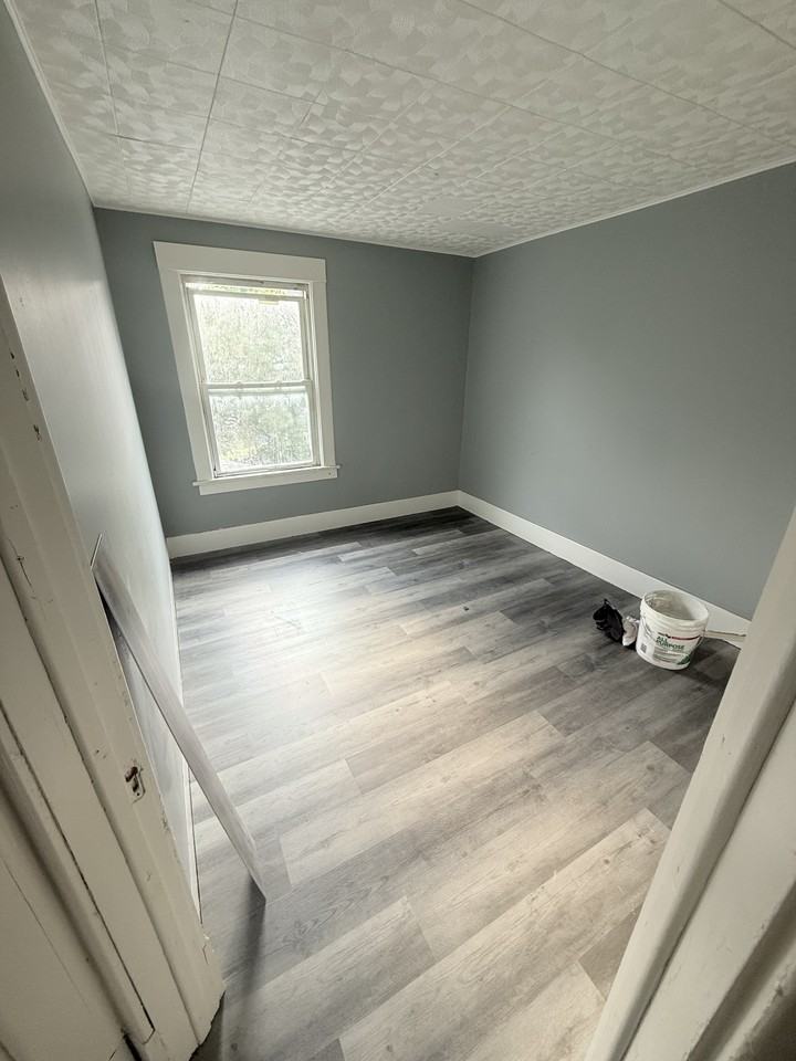 1415 22nd St - Photo 4 of 6