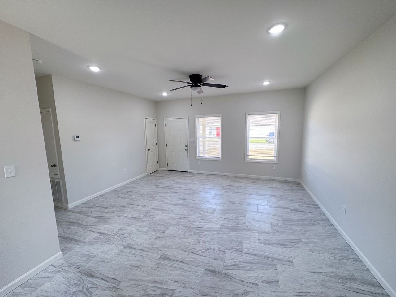 10556 Highway 363 - Photo 2 of 8
