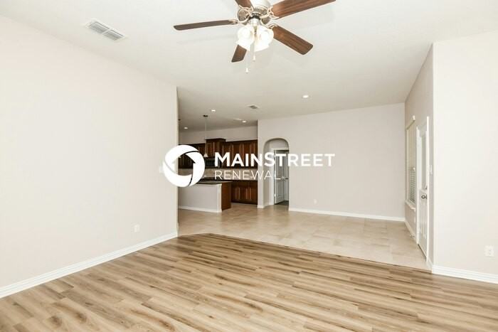 14800 Angel Trace Dr - Photo 3 of 15