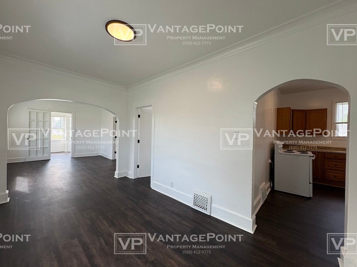 1927 S 10th St Lowr - Photo 5 of 17