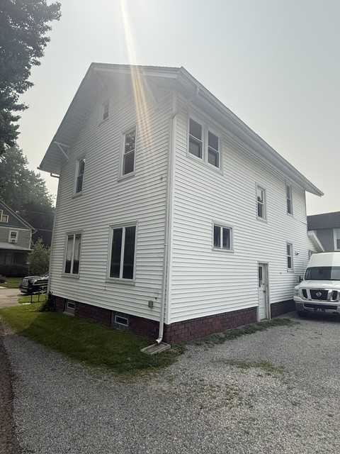 616 N Buckeye St #1 - Photo 3 of 35